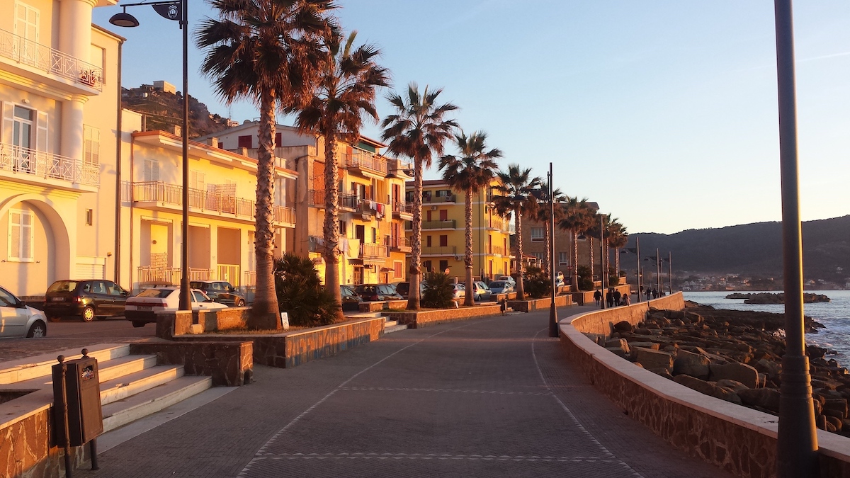 Lungomare De Simone Sud